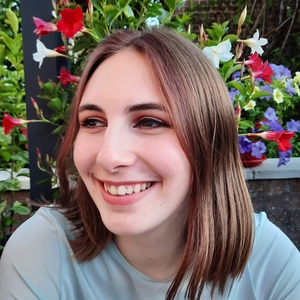 Marie - Prof d'initiation informatique - Ottignies-Louvain-la-Neuve