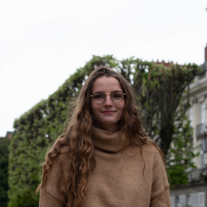 Léna - Prof d'expression orale - anglais - Saint-Nazaire
