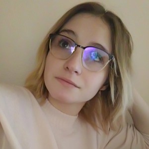 Léa - Prof de français - Nancy
