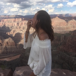 Yasmine - Prof d'anglais - Tremblay-en-France