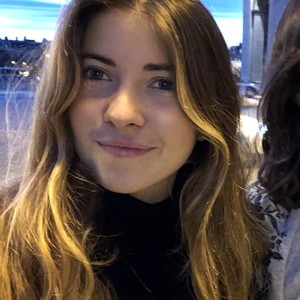 Alexandra - Prof de soutien scolaire - Suresnes