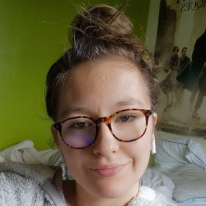 Emma - Prof de maths - Laval