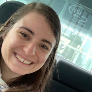 Lucie - Prof de maths - Poitiers