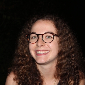 Romane - Prof d'anglais - Caen