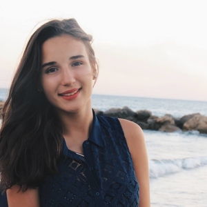 Emma - Prof de maths - Lyon
