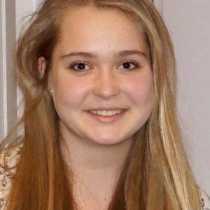 Manon - Prof de physique - chimie - Orange