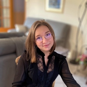 Clemence - Prof de maths - Douai