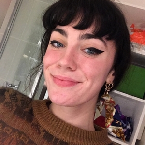 Amandine - Prof d'histoire - Troyes