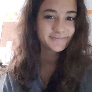 Cyrielle - Prof d'histoire - Paris