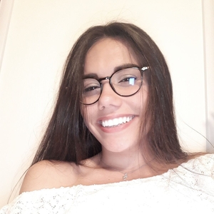 Carla-Marie - Prof de maths - Blanzy