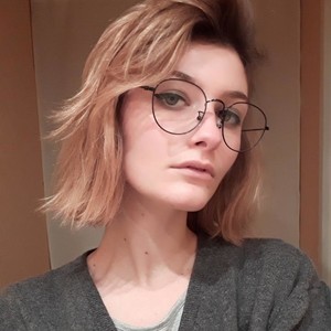 Anaïs - Sortie d'école & baby-sitting - Paris