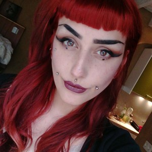 Charlene - Prof de couture - Liège