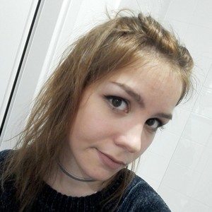 Léonie - Prof de dessin - Strasbourg