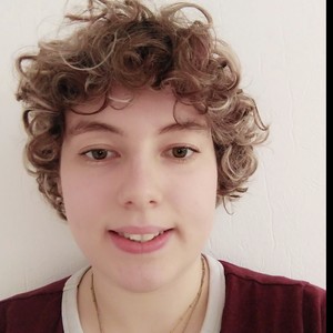 Emma - Prof de dessin - Niort
