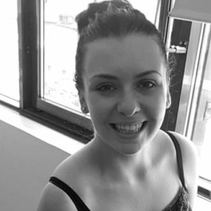 Amandine - Prof de couture - Paris