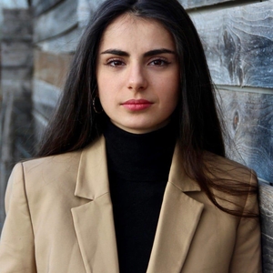 AURORE - Prof d'économie - Nîmes