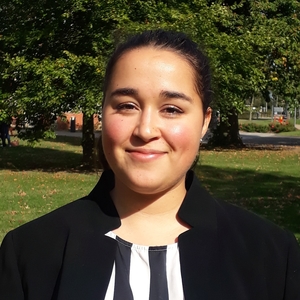 Lydia - Prof d'aide aux devoirs - Montigny-le-Bretonneux