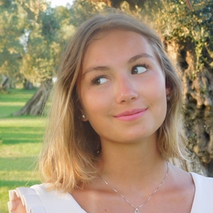 Elisa - Prof de maths - Dijon