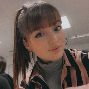 Leonie - Prof de maths - Charbonnières-les-Bains