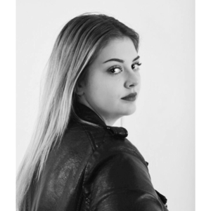 Virginie - Prof de photographie - Méry-sur-Oise