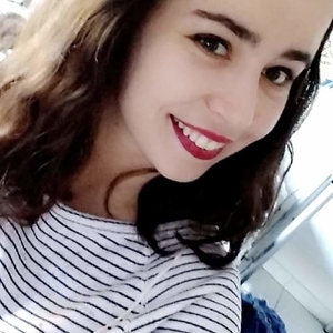 Julie - Prof d'aide aux devoirs - Saint-Aubin-sur-Mer