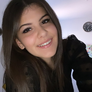 Leane - Prof de maths - Bédarrides