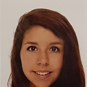 Laura - Prof d'aide aux devoirs - Montreux