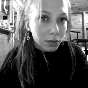 Emma - Prof d'histoire de l'art - Pau