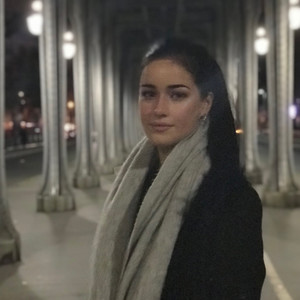 Laury - Prof de dessin - Paris