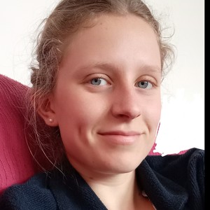 Emilia - Prof d'anglais - Angers