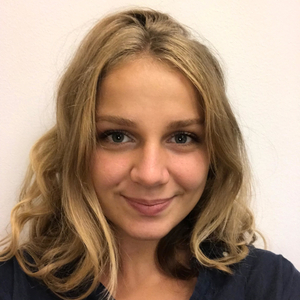Inès - Prof d'anglais - Paris