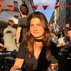 Chloé - Prof d'aide aux devoirs - Paris