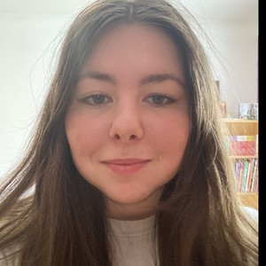 Nina - Prof d'anglais - Neuilly-Plaisance