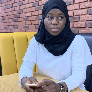 Mariam - Prof de maths - Saint-Denis