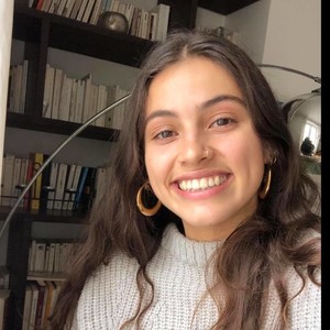 Flore - Prof de maths - Ottignies-Louvain-la-Neuve