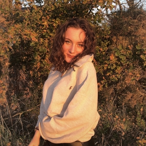 Julie - Prof de maths - Pont-Péan
