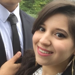 Yasmine - Prof de maths - Herblay