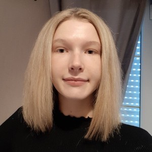 Laura - Prof d'aide aux devoirs - Reims