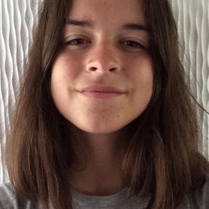 Emma - Prof de biologie - Vertou