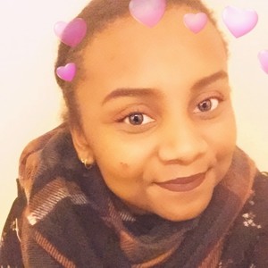 Eva - Prof de biologie - Torcy