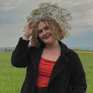 Célia - Prof de solfège - Saint-Priest