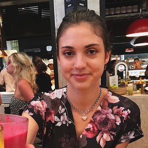 Charlene - Prof de biologie - Gradignan