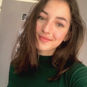 Amélie - Prof d'aide aux devoirs - Draveil