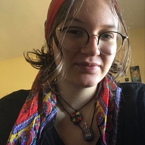 Lyranne - Prof de compréhension écrite - anglais - Oullins