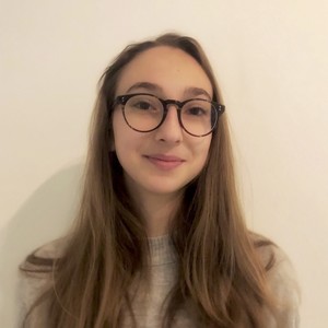 Chloe - Prof d'anglais - La Celle-sous-Gouzon