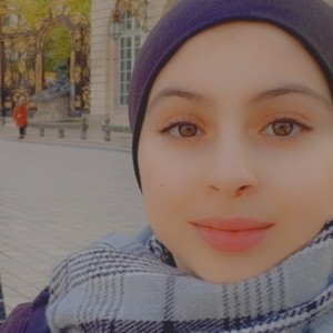 Boutaina - Prof d'anglais - Nancy