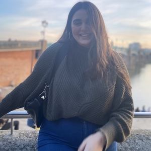Yasmine - Prof de compréhension orale - arabe - Toulouse