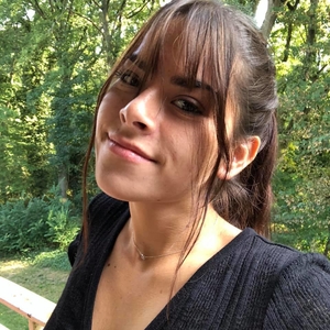 Clara - Prof d'aide aux devoirs - La Celle-Saint-Cloud
