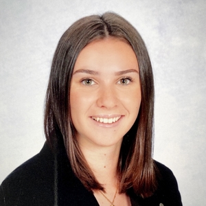 Axelle - Prof de maths - Elliant