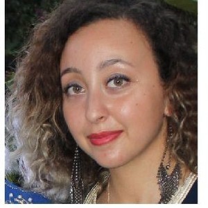 Mounia - Prof d'anglais - Châtillon